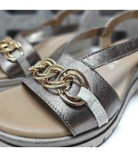 sandalias mujer metalizadas cuña cadena dorada