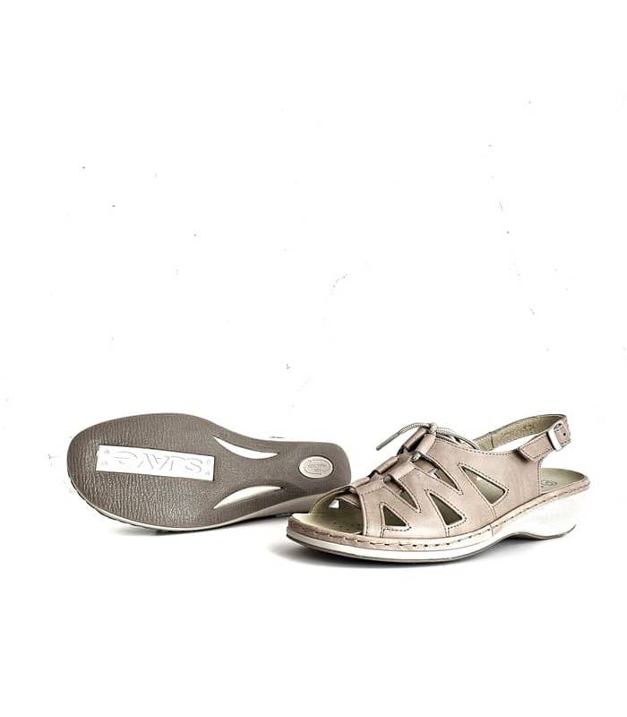 Detalle del piso de Sandalias beige horma ancha piel cordón empeine de Suave By Leyland