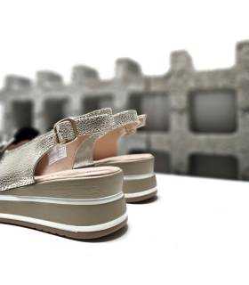 sandalias mujer plataforma cómodas doradas