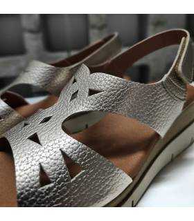 sandalias mujer doradas plataforma ligera cómodas