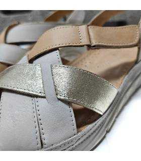 detalle piel trenzada sandalias mujer piel cómodas