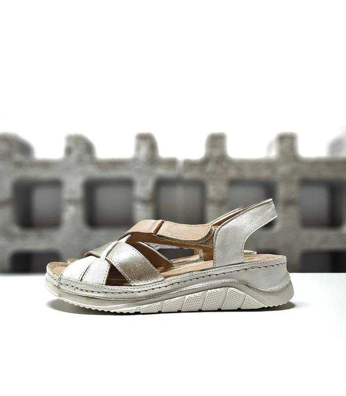perfil lateral sandalias piel mujer verano