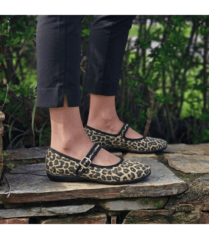 Merceditas cómodas mujer Cabrera animal print casa y calle puestas