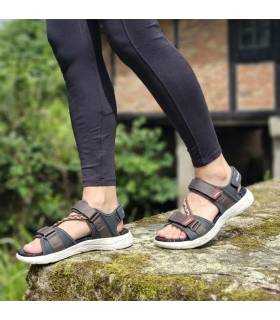 Sandalias cómodas mujer velcro Chiruca Chiclana trekking puestas