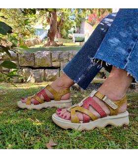 Sandalias piel mujer velcro plataforma Suave by Leyland colores puestas