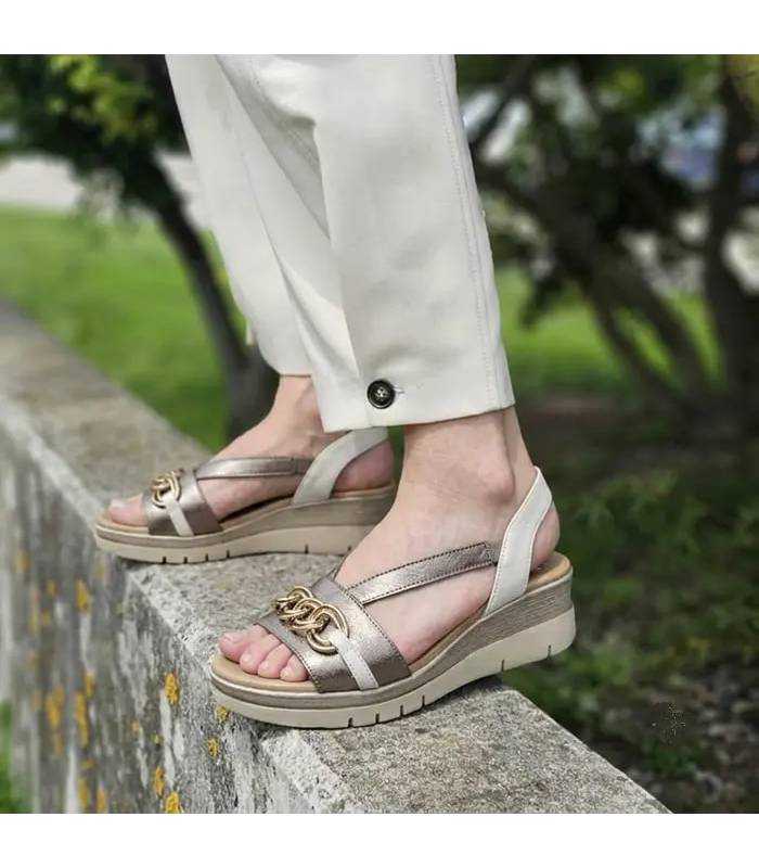Sandalias cuña mujer metalizadas DChicas piel puestas