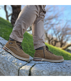 Botas hombre piel casual marrones Docker’s  puestas de rebajas