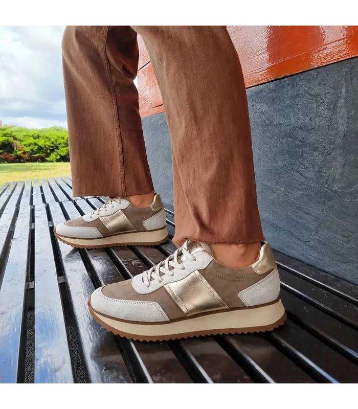 Zapatos deportivos, sneaker mujer beige de Walk Fly puestos de rebajas