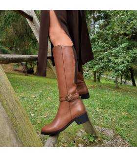 Botas caña alta mujer elástico trasero comodas de Treintas puestas de rebajas