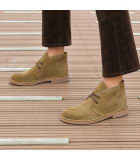 Botas Safari, pisamierdas, carapijos unisex puestascon pantalon de pana