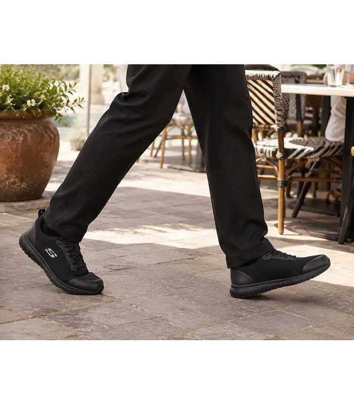 Zapatillas Trabajo Skechers Hombre Squad  suela antideslizante puestas