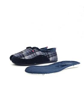 Zapatillas de casa hombre invierno Cabrera en azul marino con plantilla extraíble, fabricadas en España