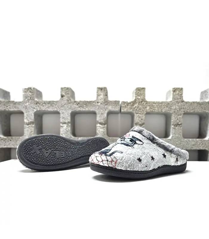 Suela antideslizante y perfil de zapatilla Plumaflex mujer fabricada en España