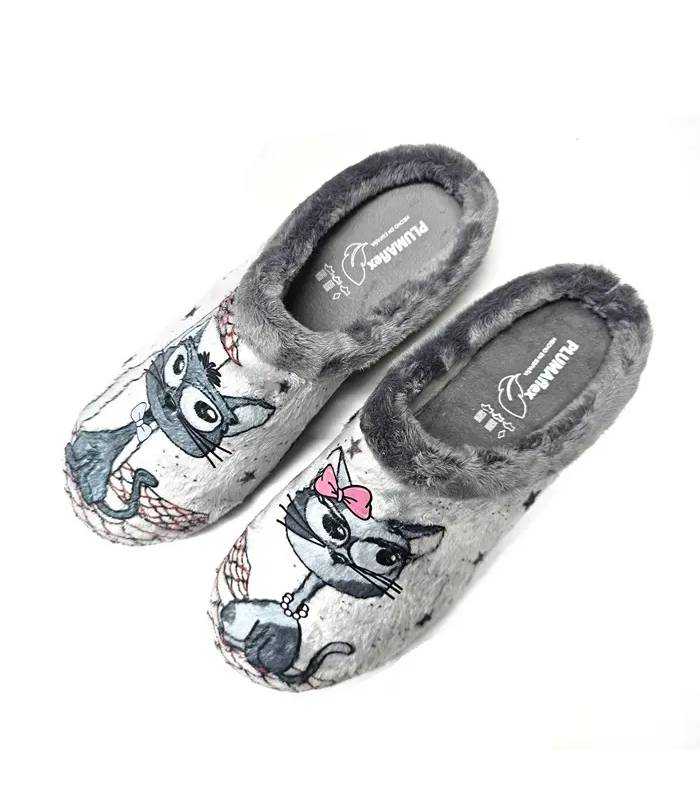 Vista superior de zapatillas Plumaflex mujer con gato y gatita y plantilla extraíble
