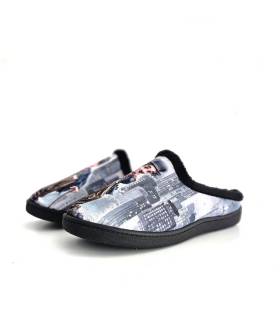 Zapatillas hombre Chaplin Plumaflex de invierno con estampado urbano, pelo negro y formato descalzo