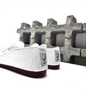 parte trasera zapatillas Kung Fu Javer blancas fabricadas España