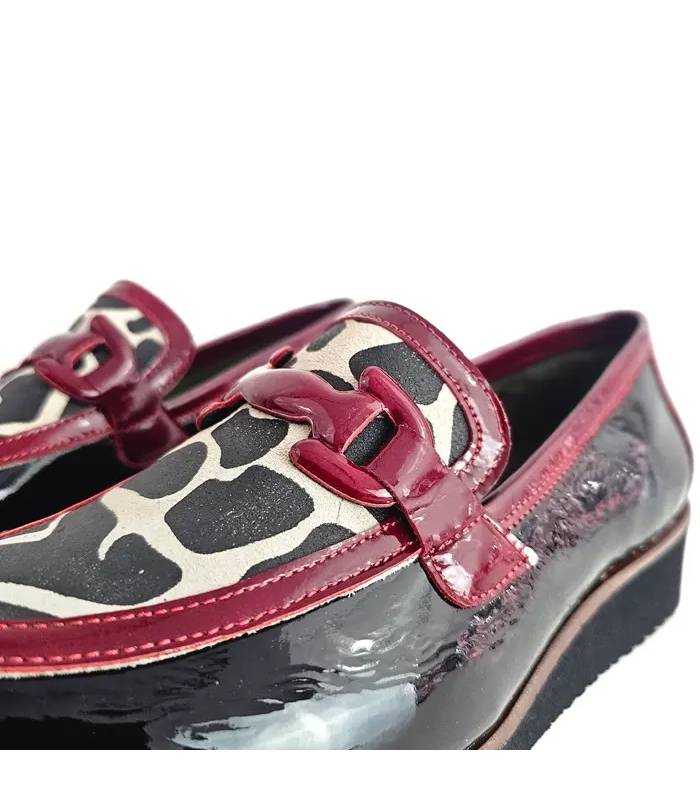 Detalle animal print jirafa zapatos Nival mujer Noelia