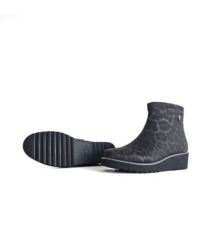 Botines mujer Treintas animal print con suela y cuña