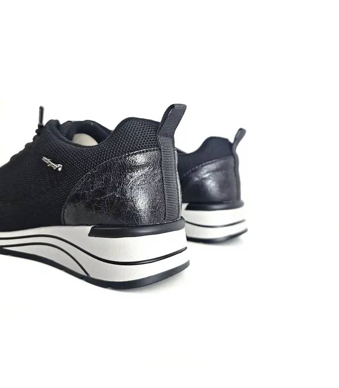 Zapatos Treintas mujer detalle talón negro
