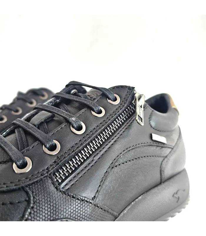 Detalle cremallera zapatillas Kangaroos mujer negras