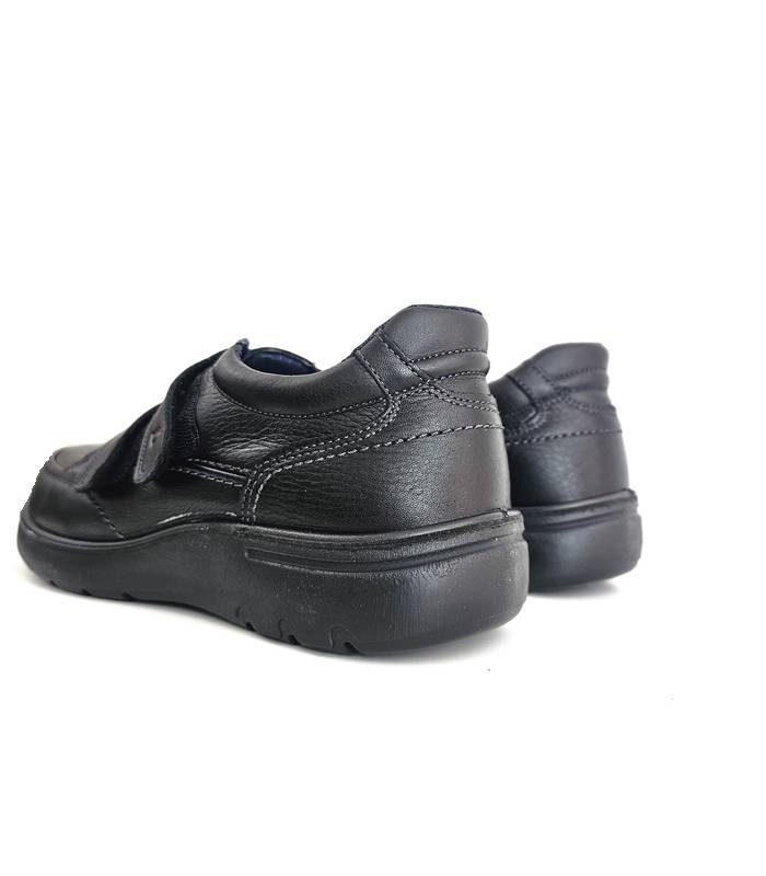 Zapatos negros hombre cómodos Luisetti vista trasera