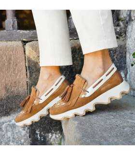 mocasines Nival Cintia para mujer en piel camel, cruda y animal print con suela ondulada puestos