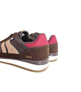 Talón zapatillas XTI hombre marrón chocolate estilo retro