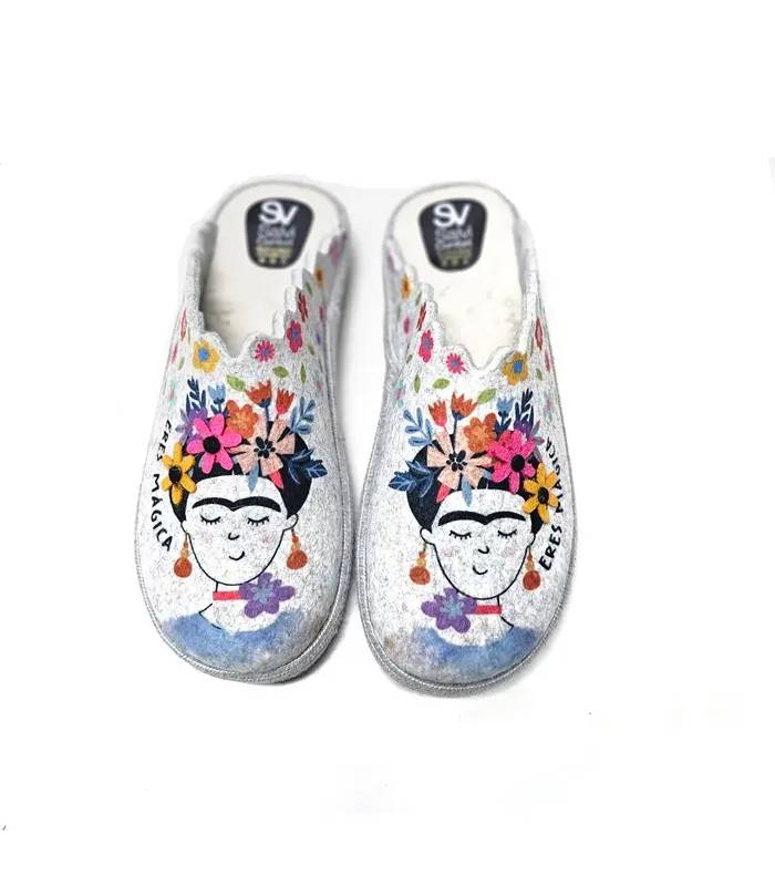 Zapatillas invierno mujer dibujos Frida vista frontal
