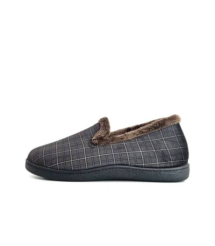 Perfil de zapatilla cerrada Plumaflex para hombre con piso ligero y flexible marrones