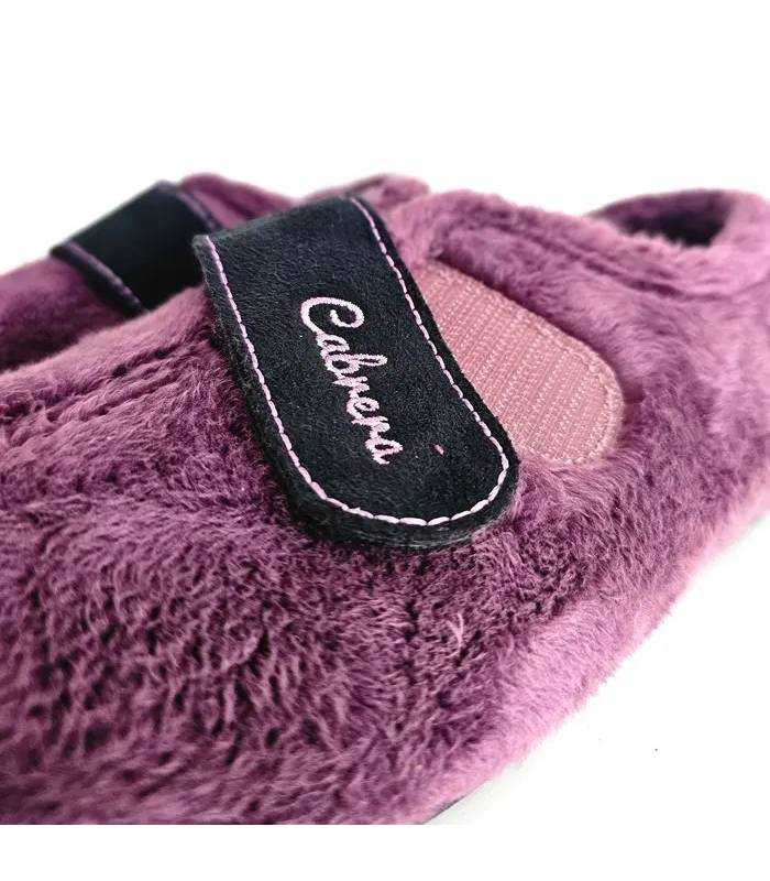 Zapatillas mujer horma ancha Cabrera detalle velcro