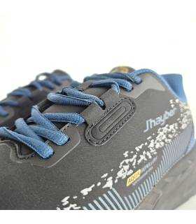 Detalle zapatillas senderismo Aqua Repellent Jhayber
