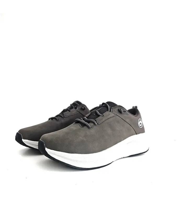 Zapatillas hombre uso diario Jhayber marrón