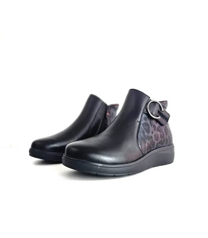 Botines Treintas mujer cuña negros animal print