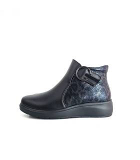 Botines Treintas animal print mujer negros