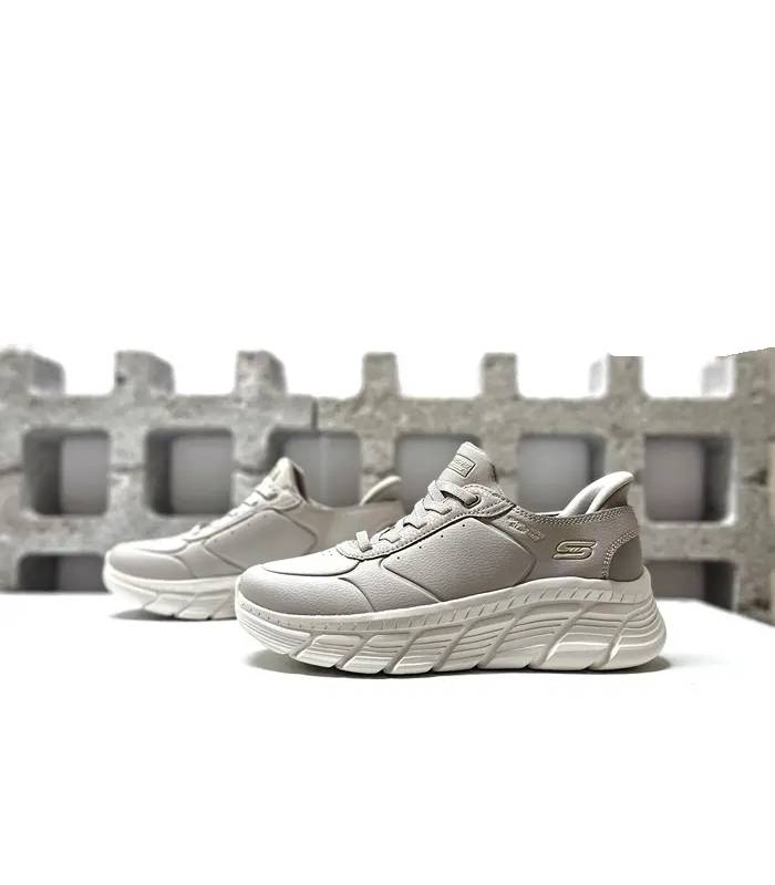 Detalle Skechers BOBS Slip-ins mujer beige