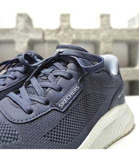 Detalle Skechers BOBS waterproof mujer azul grisáceo