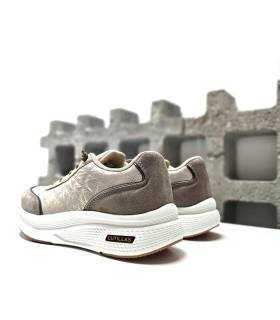 Vista trasera Doctor Cutillas mujer beige