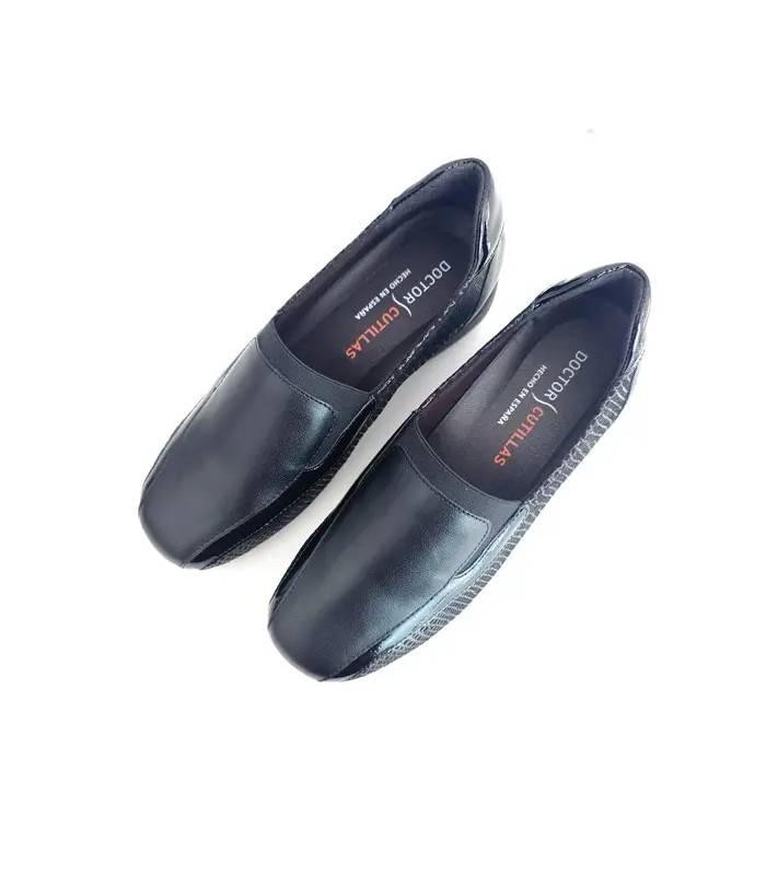 Zapatos mujer pies delicados Doctor Cutillas negros, vista superior