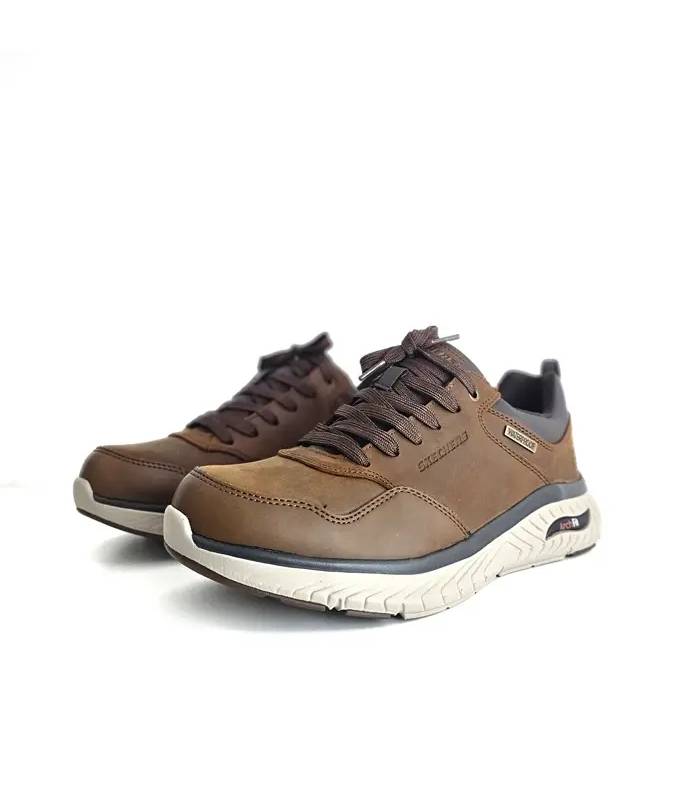 Skechers Relaxed Fit hombre marrón frontal