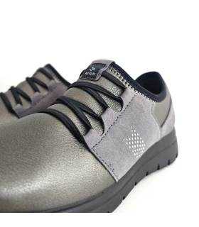 Detalle zapatos FlyFlot mujer gris cordones elásticos