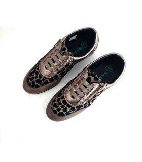 Vista superior zapatos Barefly mujer taupe