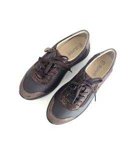 Vista superior zapatos Suave by Leyland Joe marrones
