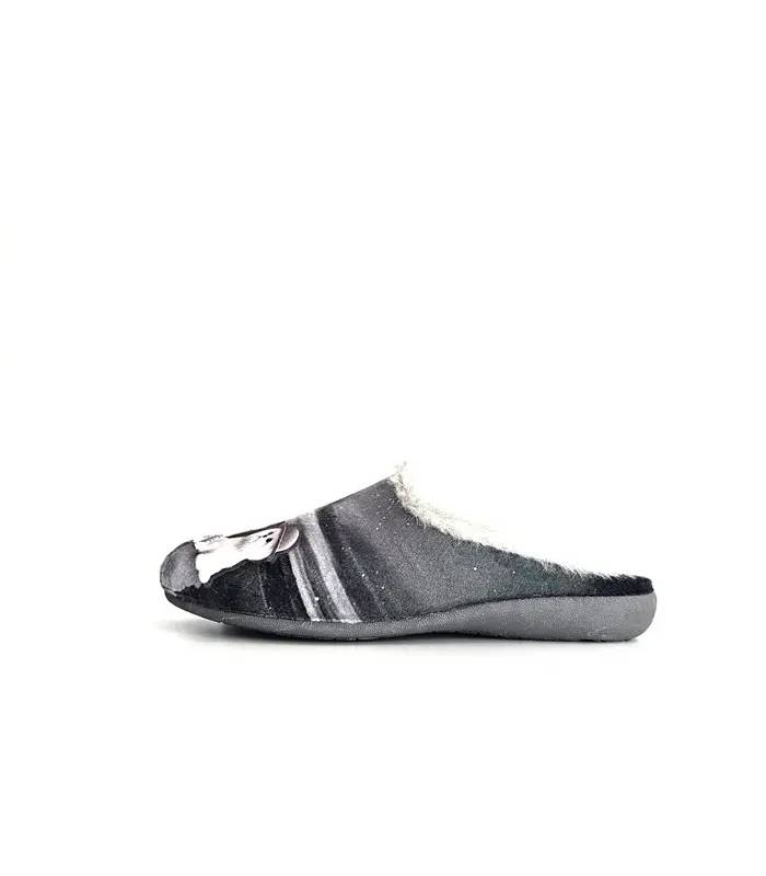 Perfil lateral de zapatillas casa mujer con dibujos y ribete de pelo beige