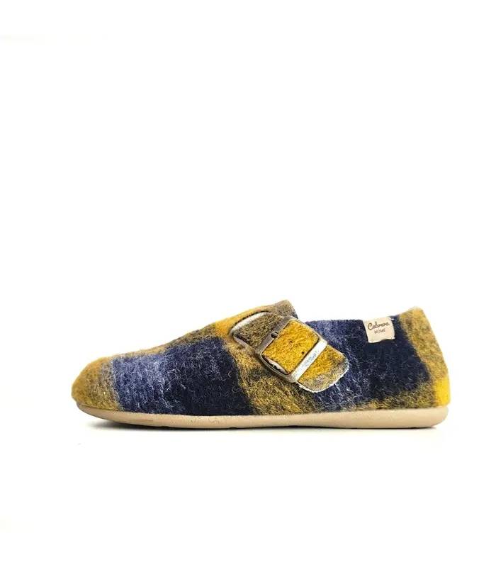 Perfil zapatillas Cabrera mujer con hebilla
