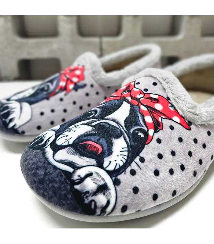 Detalle bulldog francés zapatillas Pelusín mujer