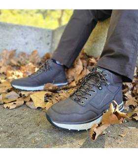 Botines hombre casual Xti con cordones marrones puestos