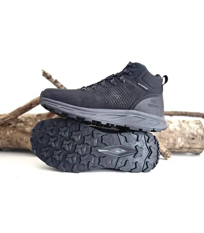 Perfil botas hombre Nicoboco Goofy Mid negras