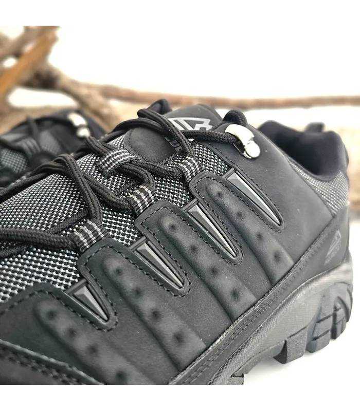 Detalle zapatillas Paredes Sollana negras