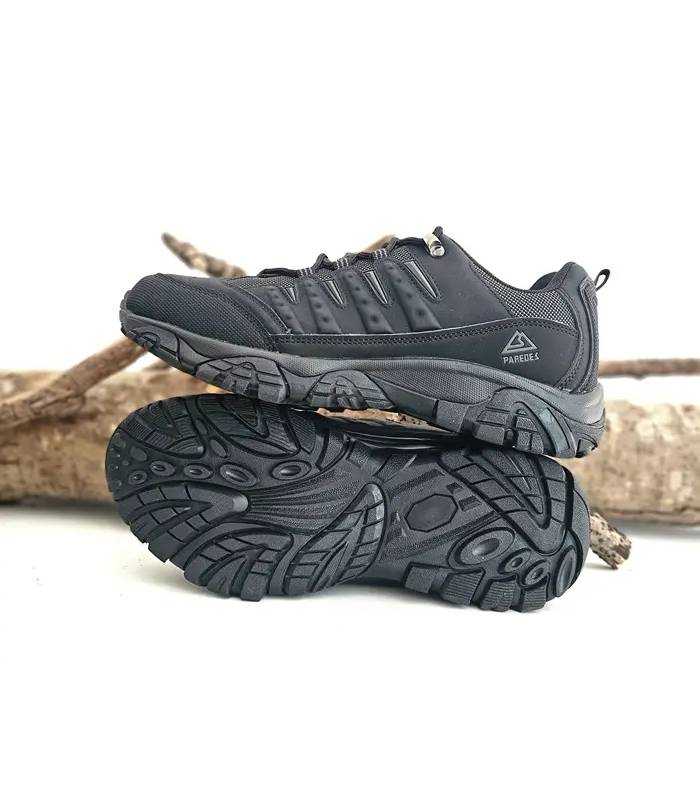 Zapatillas trekking hombre negras Paredes suela