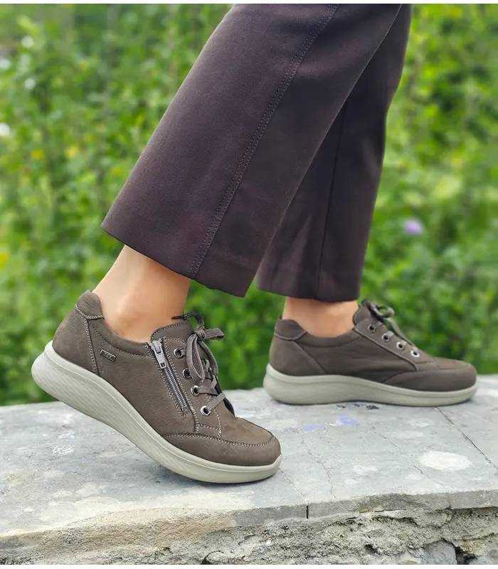 Zapatos deportivos mujer G Comfort horma ancha imopermeables puestos